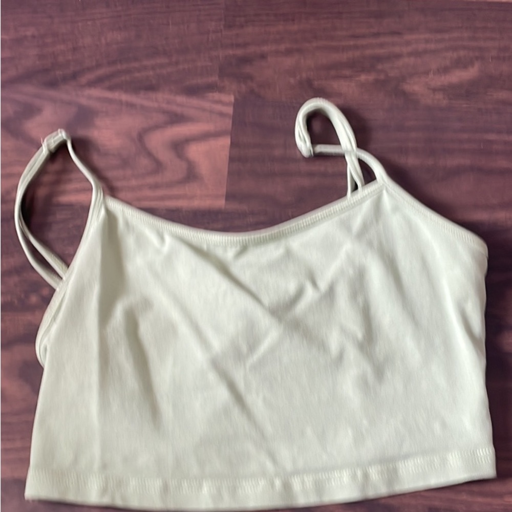 crop top